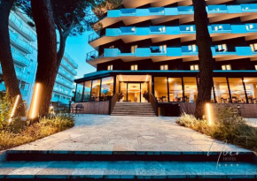 HOTEL NOIR - Free Breakfast & Brunch Until 13-00 - Vicinissimi a Mirabilandia Milano Marittima